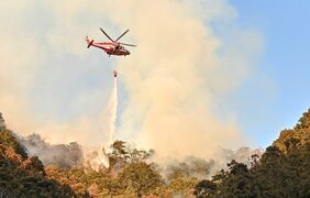 鹿沼の山林火災は延焼続ける　陸上自衛隊に派遣要請　21日の消火作業は打ち切り　